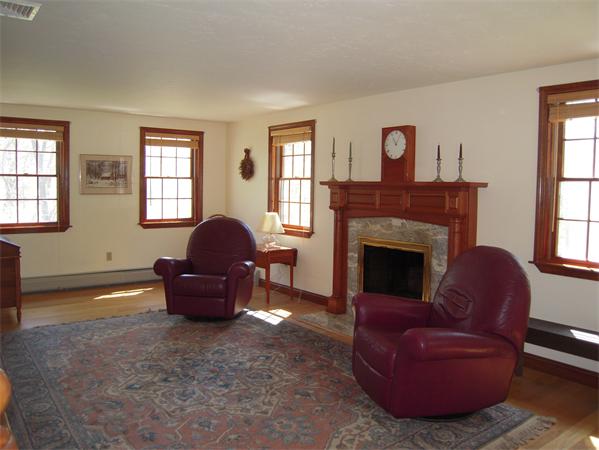 24 Providence Road Westford, MA 01886 - Photo 11 of 20 Gallery Image 11