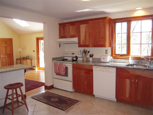 24 Providence Road Westford, MA 01886 - Photo 4 of 20 Gallery Image 4