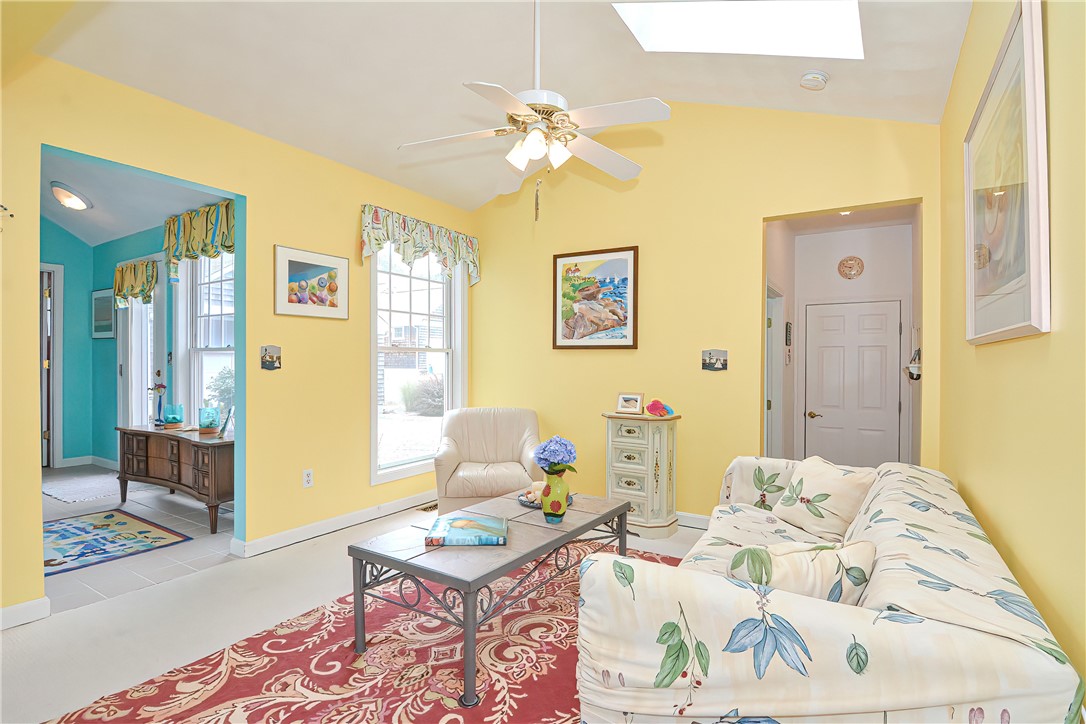 22 Fox Drive Narragansett, RI 02882 - Photo 17 of 31