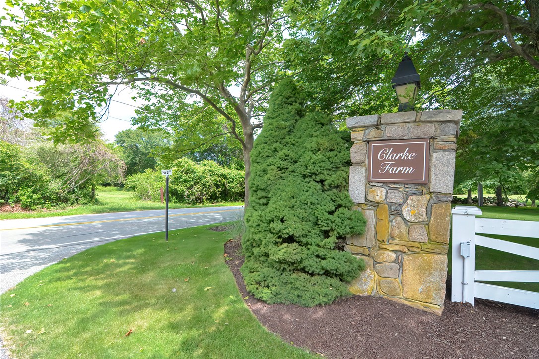 22 Fox Drive Narragansett, RI 02882 - Photo 30 of 31