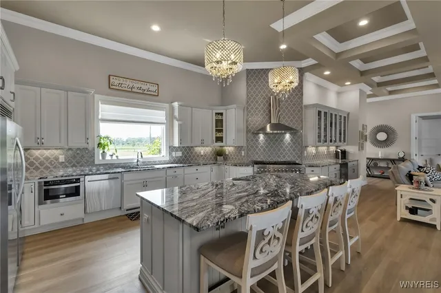 $1,399,000 | 5815 Newhouse Road, Clarence, NY 14051