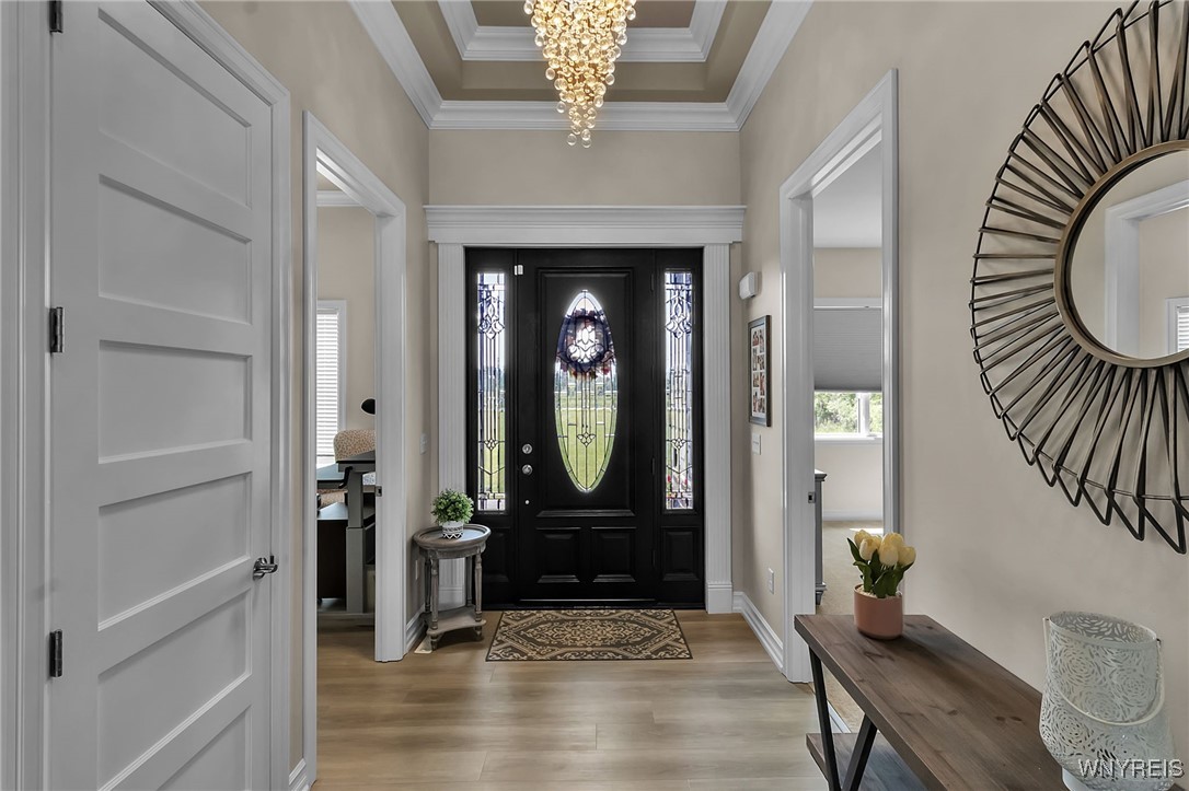 5815 Newhouse Road Clarence, NY 14051 - Photo 3 of 49