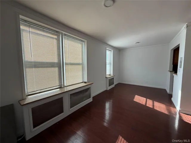 $1,650 | 42-95 Main Street, Unit 5F | Flushing