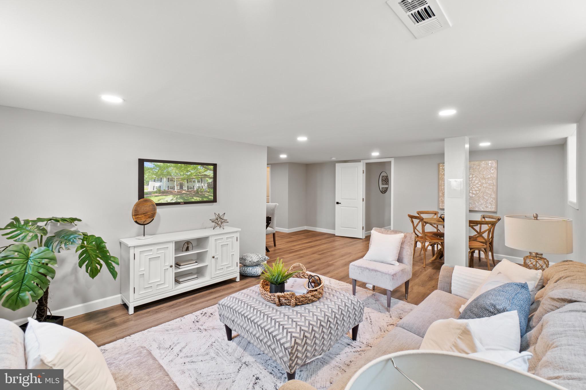 8617 Highgate Road Alexandria, VA 22308 - Photo 23 of 37 Gallery Image 23