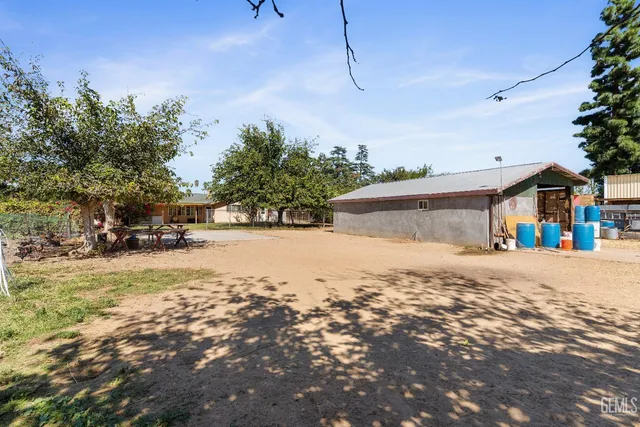 $629,999 | Undisclosed Address, Bakersfield, CA 93314