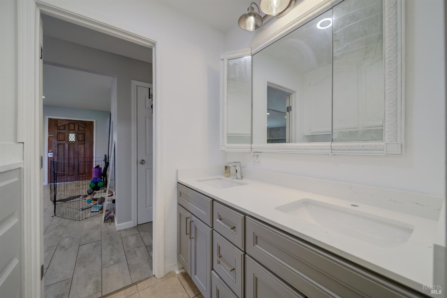 1135 Rimrock Drive Napa, CA 94558 - Photo 14 of 43