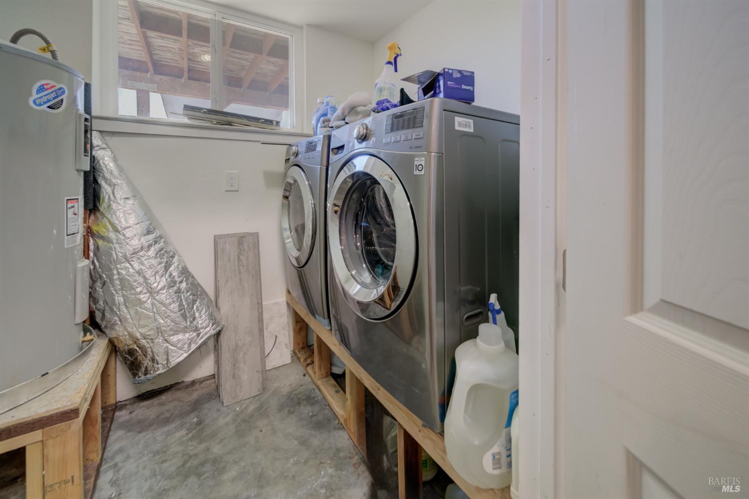 1135 Rimrock Drive Napa, CA 94558 - Photo 15 of 43