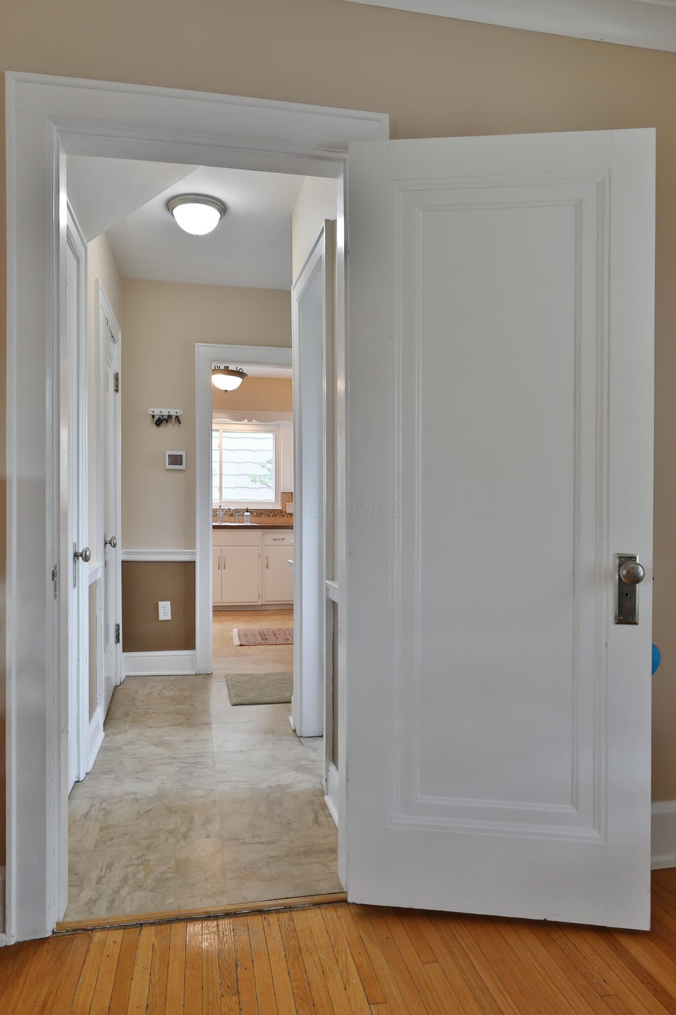66 South Cassingham Road Bexley, OH 43209 - Photo 25 of 85 Half Bath