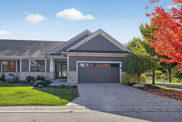 $790,000 | 1184 Fox Hill Court Southwest, Rochester, MN 55902