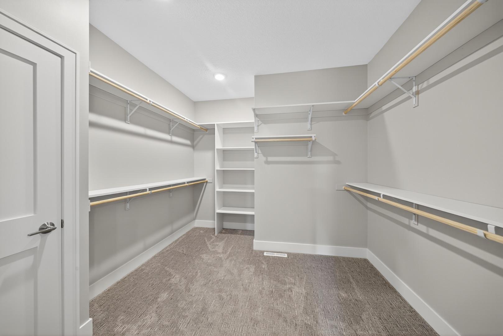 1184 Fox Hill Court Southwest Rochester, MN 55902 - Photo 23 of 37