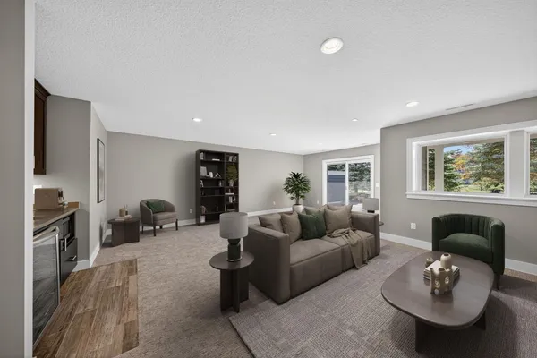 $790,000 | 1184 Fox Hill Court Southwest, Rochester, MN 55902