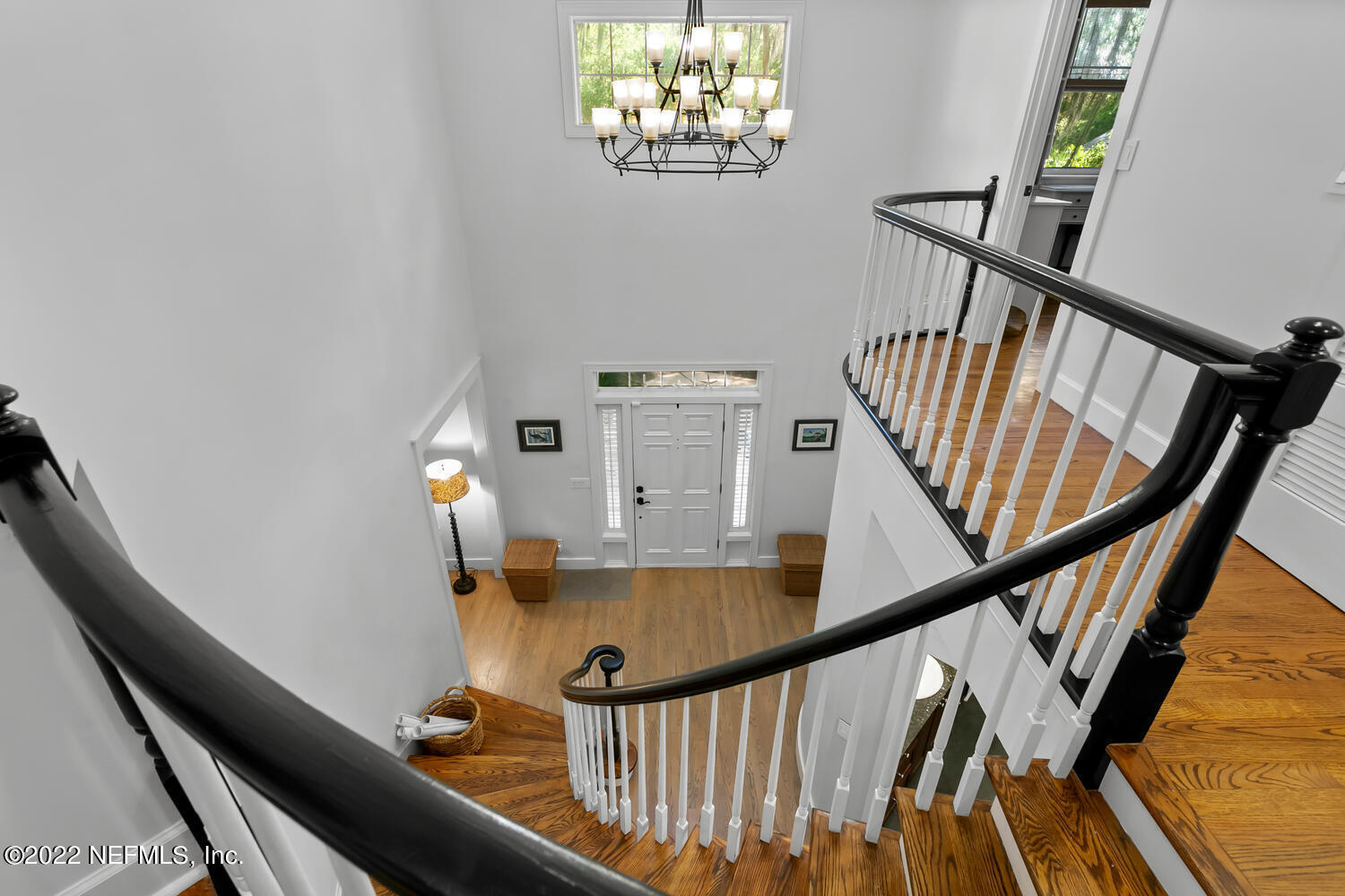 462 Inland Way Atlantic Beach, FL 32233 - Photo 26 of 46 Soaring ceilings