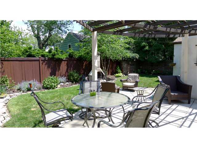 2992 Mountview Road Columbus, OH 43221 - Photo 18 of 21