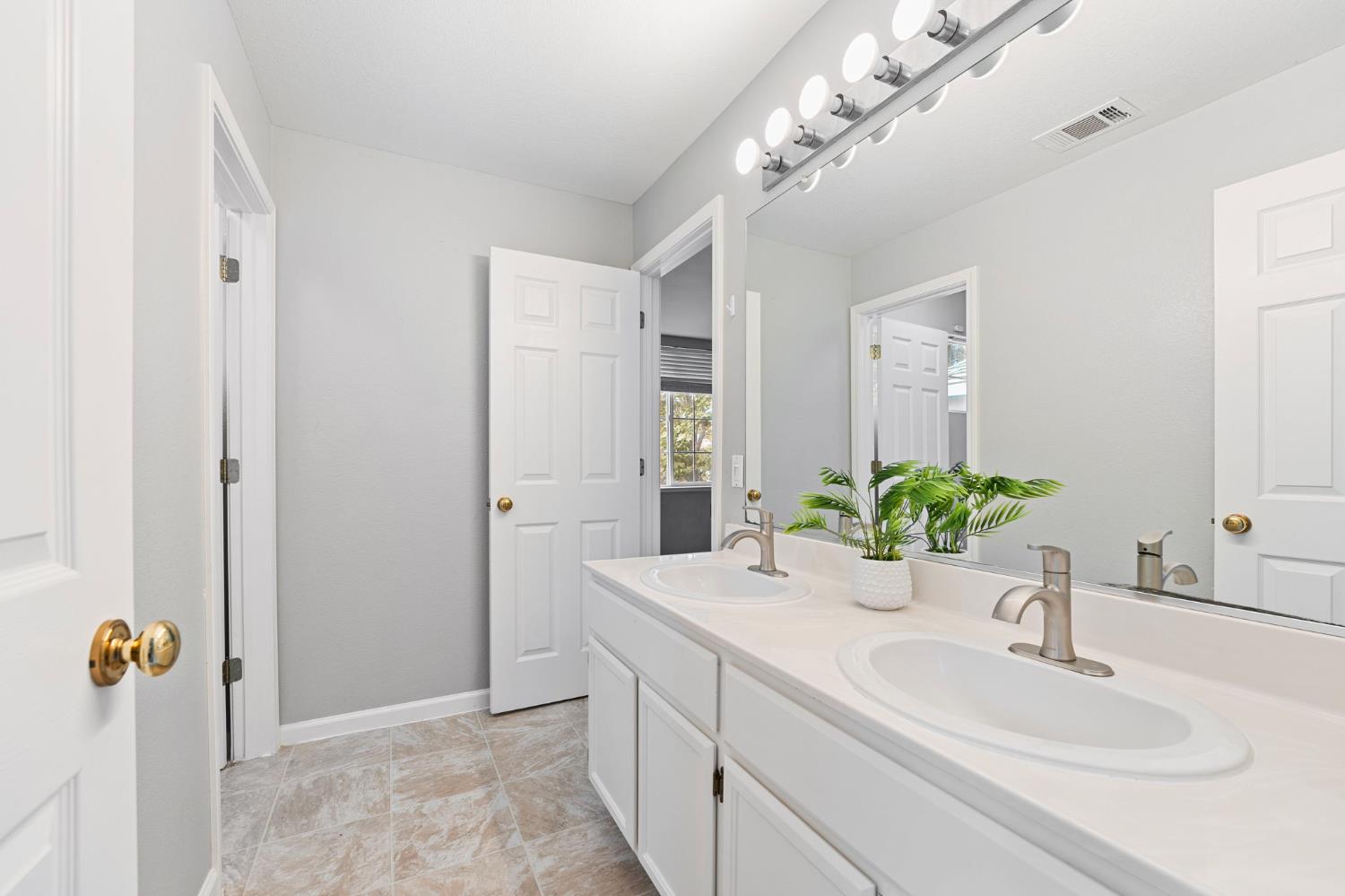 1408 Santander Court Davis, CA 95618 - Photo 26 of 36