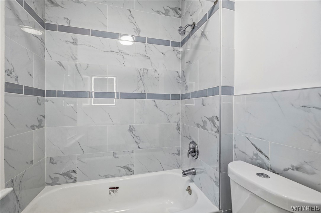 258 Laurel Street Buffalo, NY 14208 - Photo 35 of 49