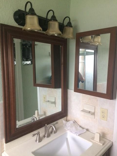 6101 Rodman Street, Unit 2 Hollywood, FL 33023 - Photo 4 of 9 Photo 4