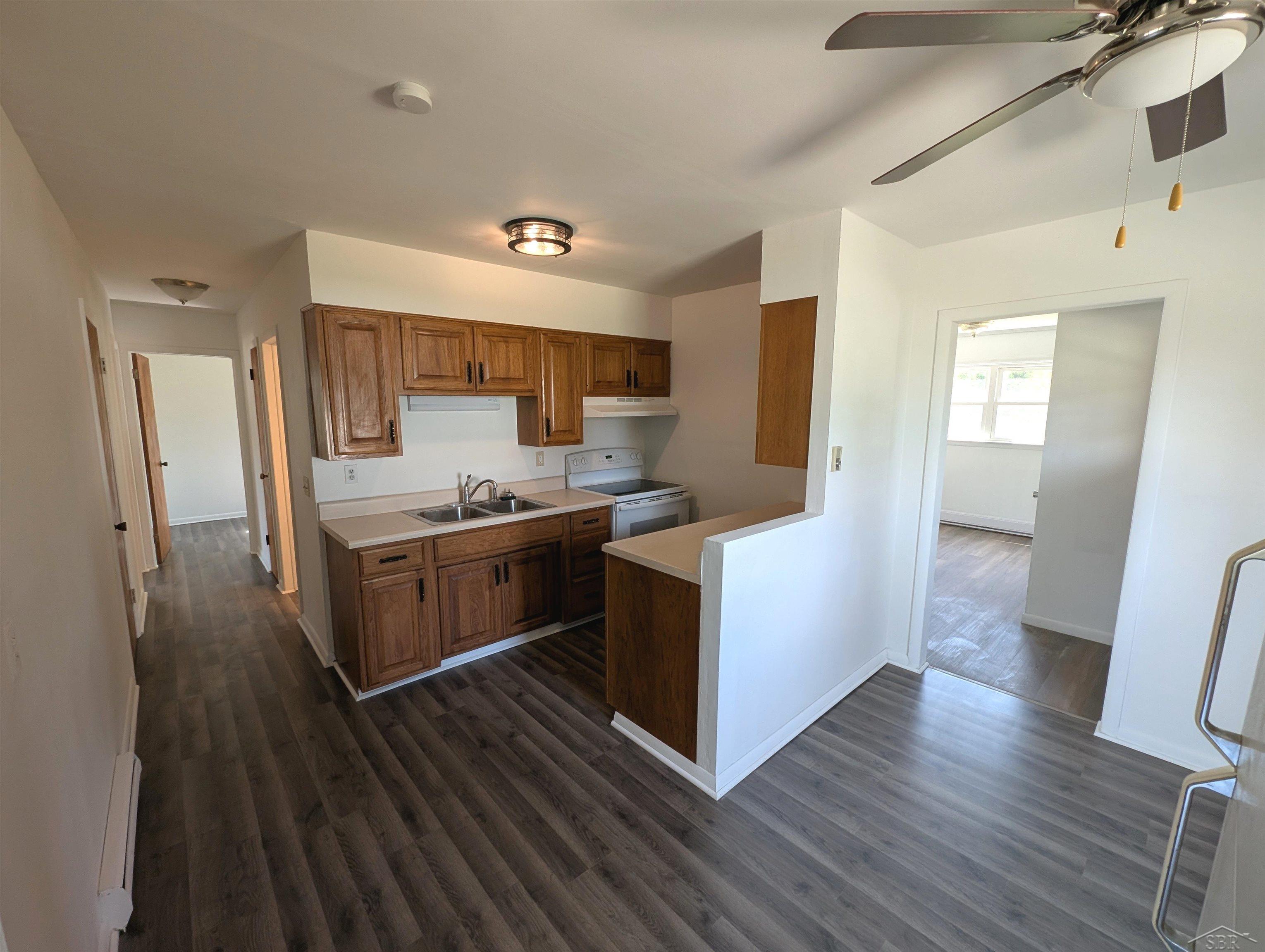 136 Ruppert Street Pigeon, MI 48755 - Photo 9 of 21 50173114-a1330d28-3618-4ce7-b315-4eca754c9b83.JPG