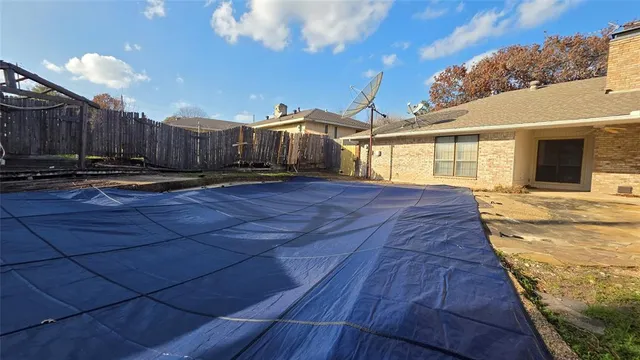 $235,000 | 604 The Meadows Parkway, DeSoto, TX 75115