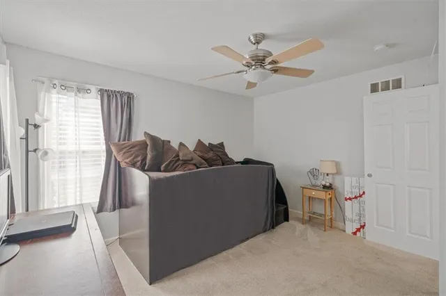 $350,000 | 13663 Barber Avenue, Bonner Springs, KS 66012