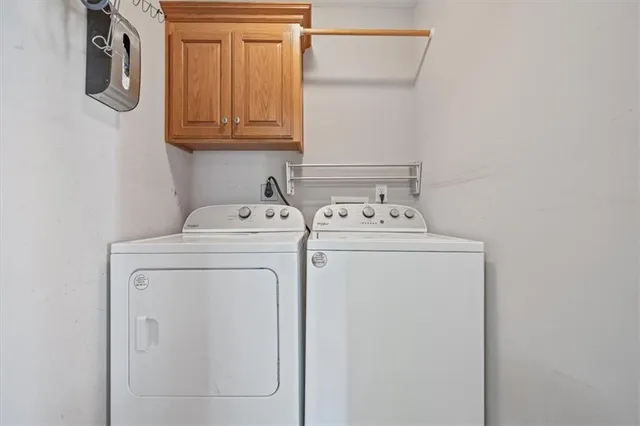 $350,000 | 13663 Barber Avenue, Bonner Springs, KS 66012