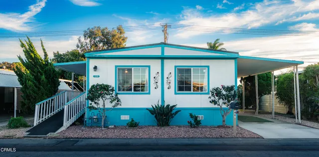 $210,000 | 320 Columbia Place, Unit 46, Oxnard, CA 93033