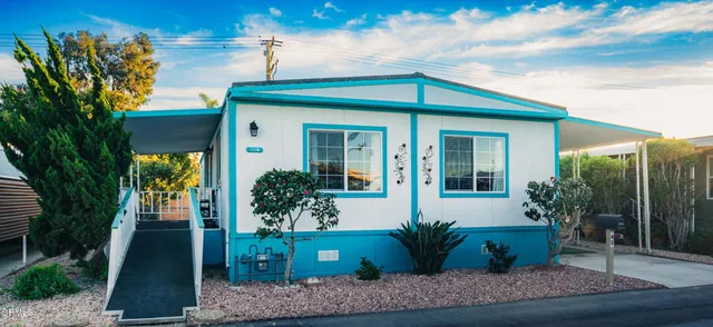 $210,000 | 320 Columbia Place, Unit 46, Oxnard, CA 93033