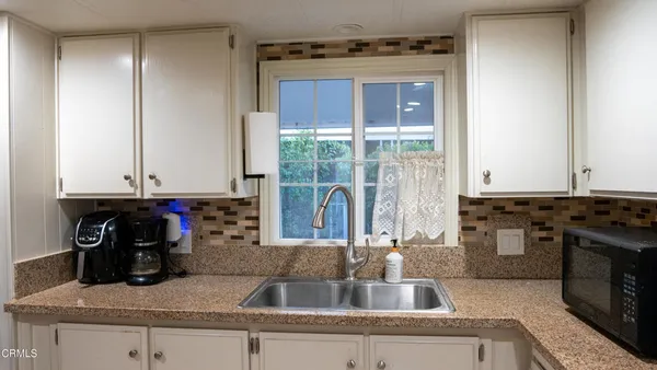 $199,999 | 320 Columbia Place, Unit 46, Oxnard, CA 93033