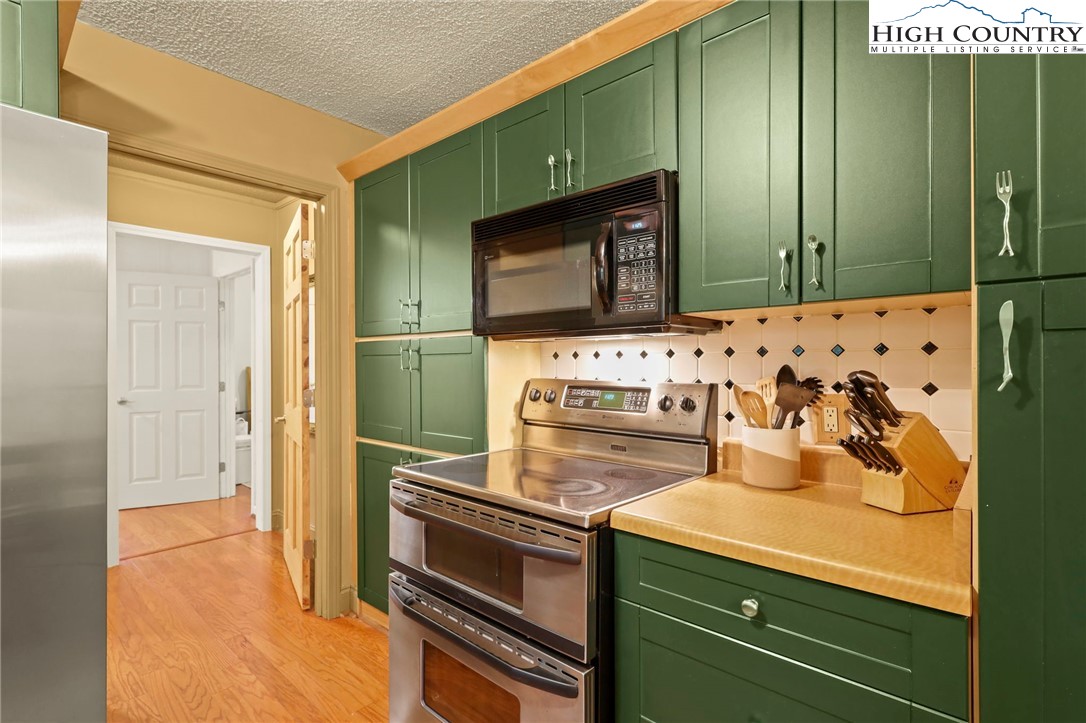 209 Tamarack Road Beech Mountain, NC 28604 - Photo 13 of 46