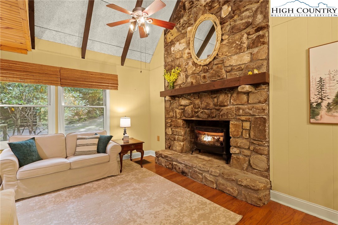 209 Tamarack Road Beech Mountain, NC 28604 - Photo 3 of 46