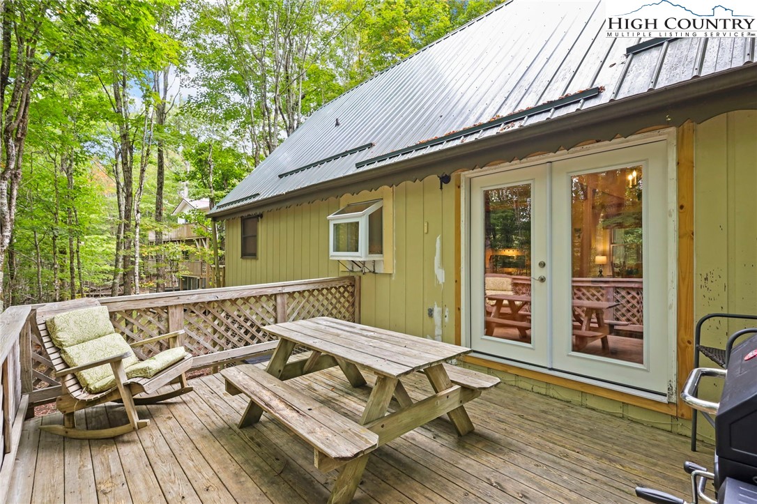 209 Tamarack Road Beech Mountain, NC 28604 - Photo 35 of 46