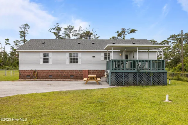 $240,000 | 2976 Cedar Island Road, Cedar Island, NC 28520