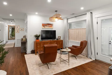 $1,100,000 | 333 Canterbury Road, Charleston, SC 29407