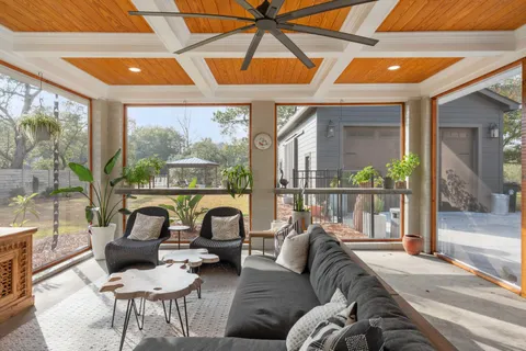 $1,100,000 | 333 Canterbury Road, Charleston, SC 29407