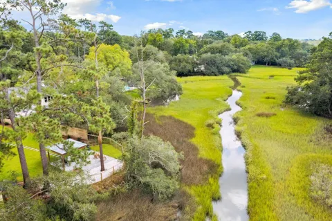 $1,100,000 | 333 Canterbury Road, Charleston, SC 29407