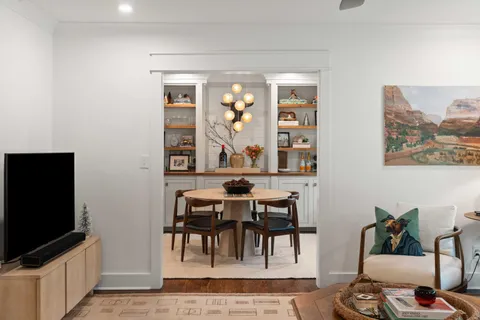 $1,100,000 | 333 Canterbury Road, Charleston, SC 29407