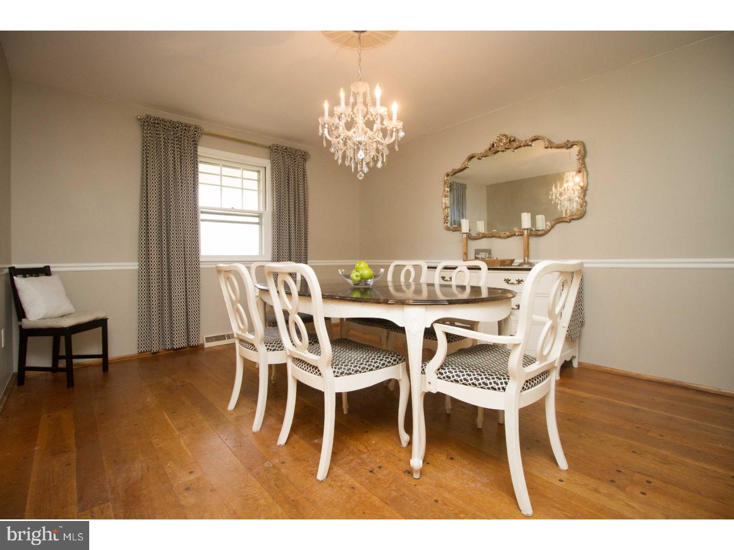 180 Rocksville Road Holland, PA 18966 - Photo 6 of 25 Dining Room