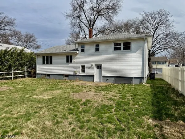 $3,900 | 25 Huck Road, Bloomfield, NJ 07003