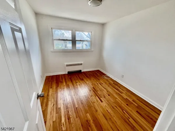 $3,900 | 25 Huck Road, Bloomfield, NJ 07003