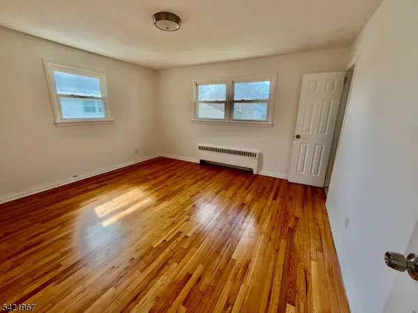 $3,900 | 25 Huck Road, Bloomfield, NJ 07003