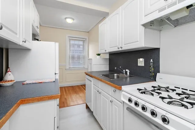 $649,950 | 3 Arlington Street, Unit 52, Cambridge, MA 02140