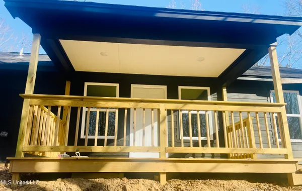 $225,000 | 625 Ridge Rd., Sarah, MS 38665