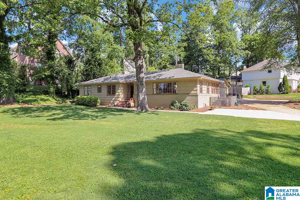 2132 Southwood Road Birmingham, AL 35216 - Photo 2 of 39