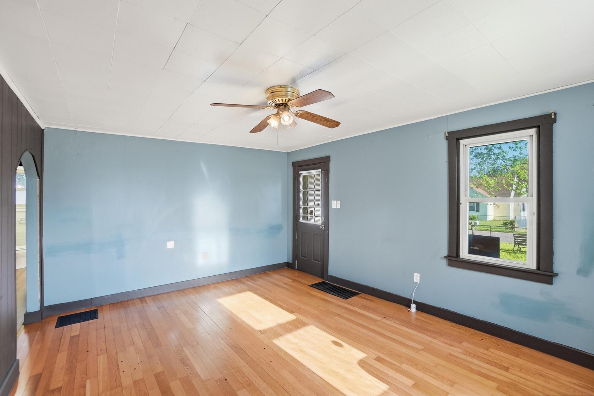 505 Highview Avenue Springfield, OH 45505 - Photo 4 of 23