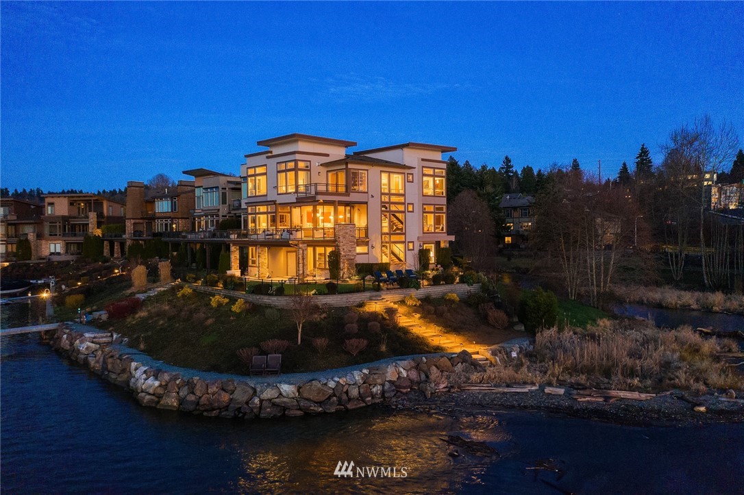 4005 Williams Avenue North Renton, WA 98056 - Photo 8 of 40 Gallery Image 8