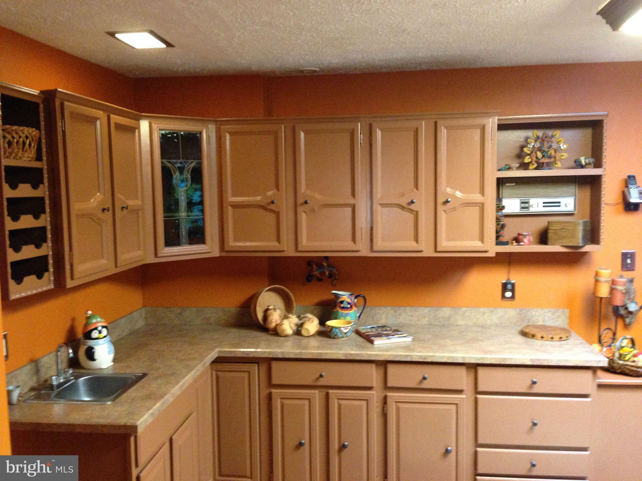 2299 Jones Road Winchester, VA 22602 - Photo 15 of 30 Kitchen
