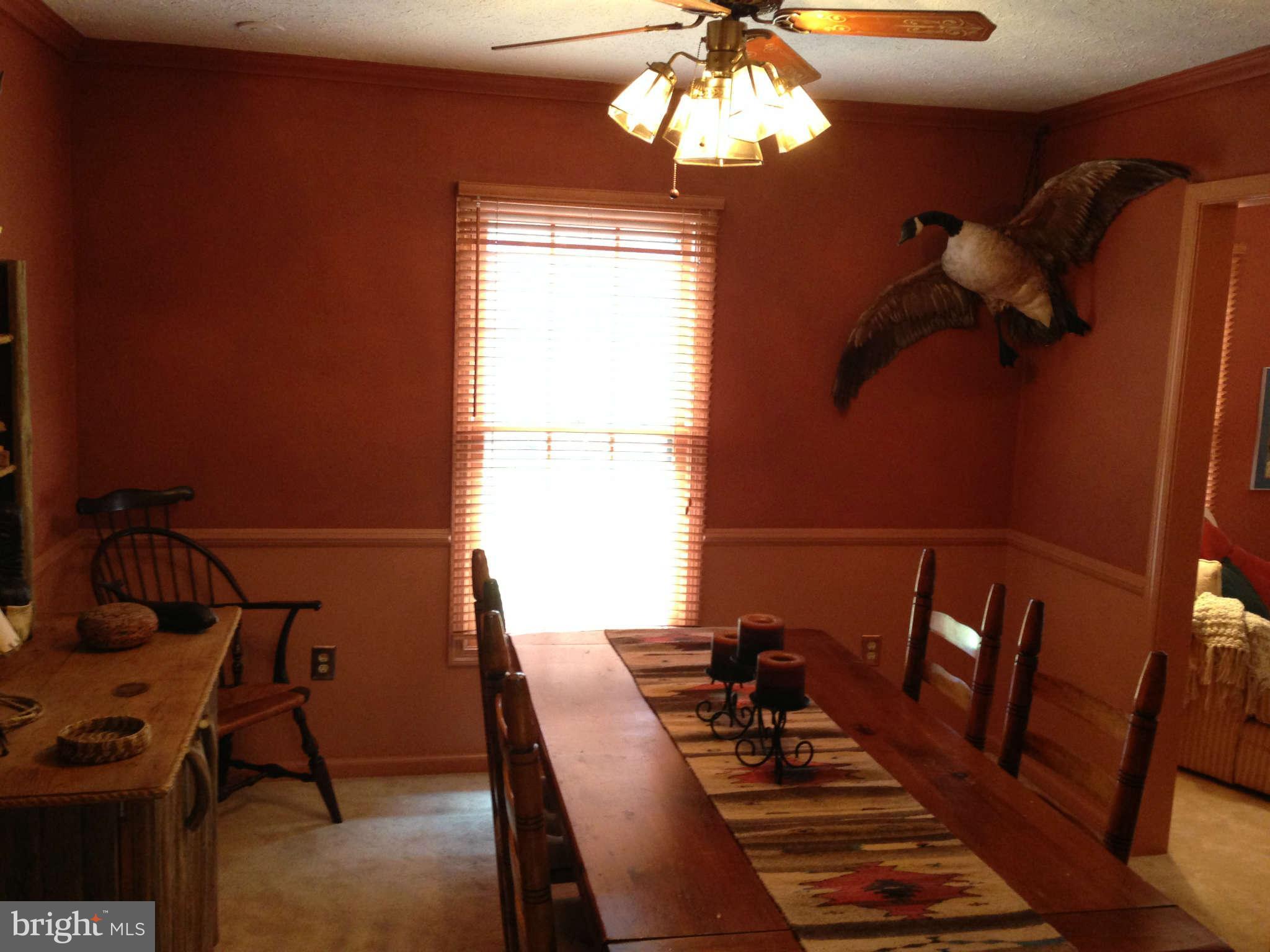2299 Jones Road Winchester, VA 22602 - Photo 17 of 30 Dining Room