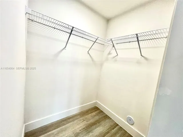 $2,900 | 18412 Homestead Avenue, Unit 606, Miami, FL 33157