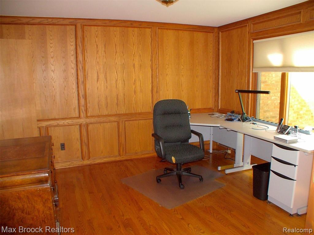2817 Eagle Drive Rochester Hills, MI 48309 - Photo 22 of 31