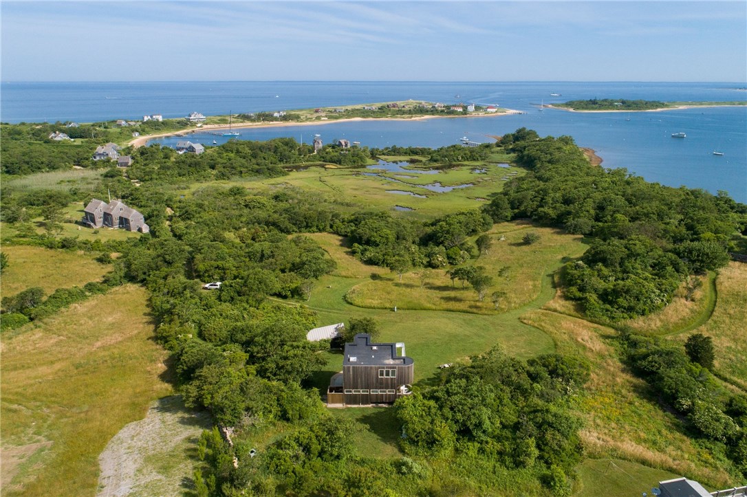 924 Coast Guard Road Block Island, RI 02807 - Photo 1 of 27
