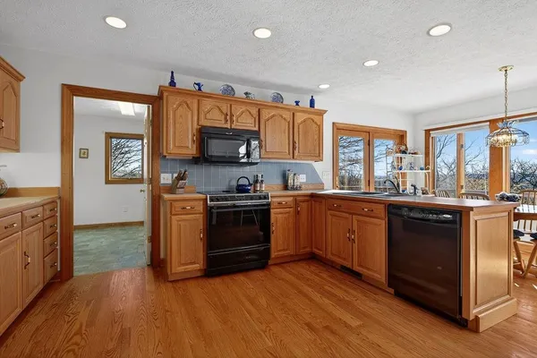 $650,000 | 35 Taliaferro Drive, Churchville, VA 24421